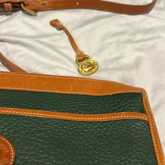 Vintage Green Dooney & Bourke Crossbody Bag - Picture 6 of 17